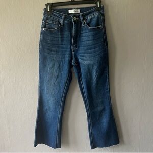 KanCan Dark Wash Jeans Cropped Size 3